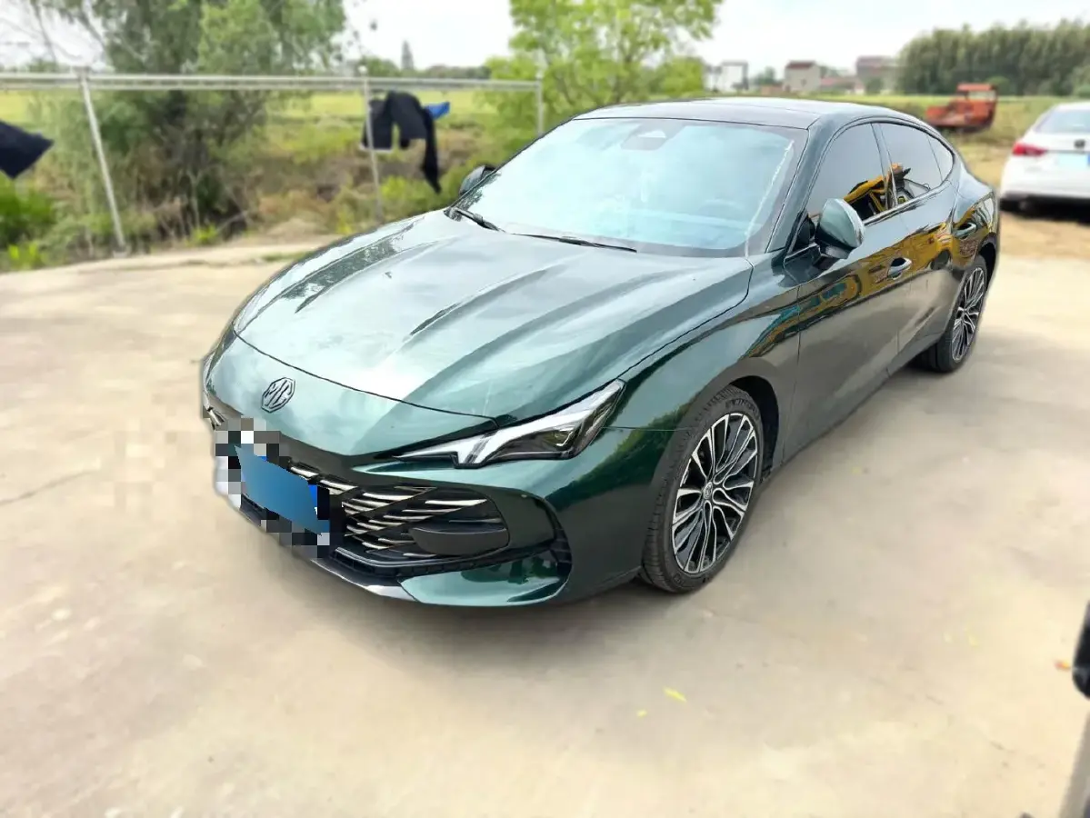 2023 MG 7 2.0T 261HP L4 9AT