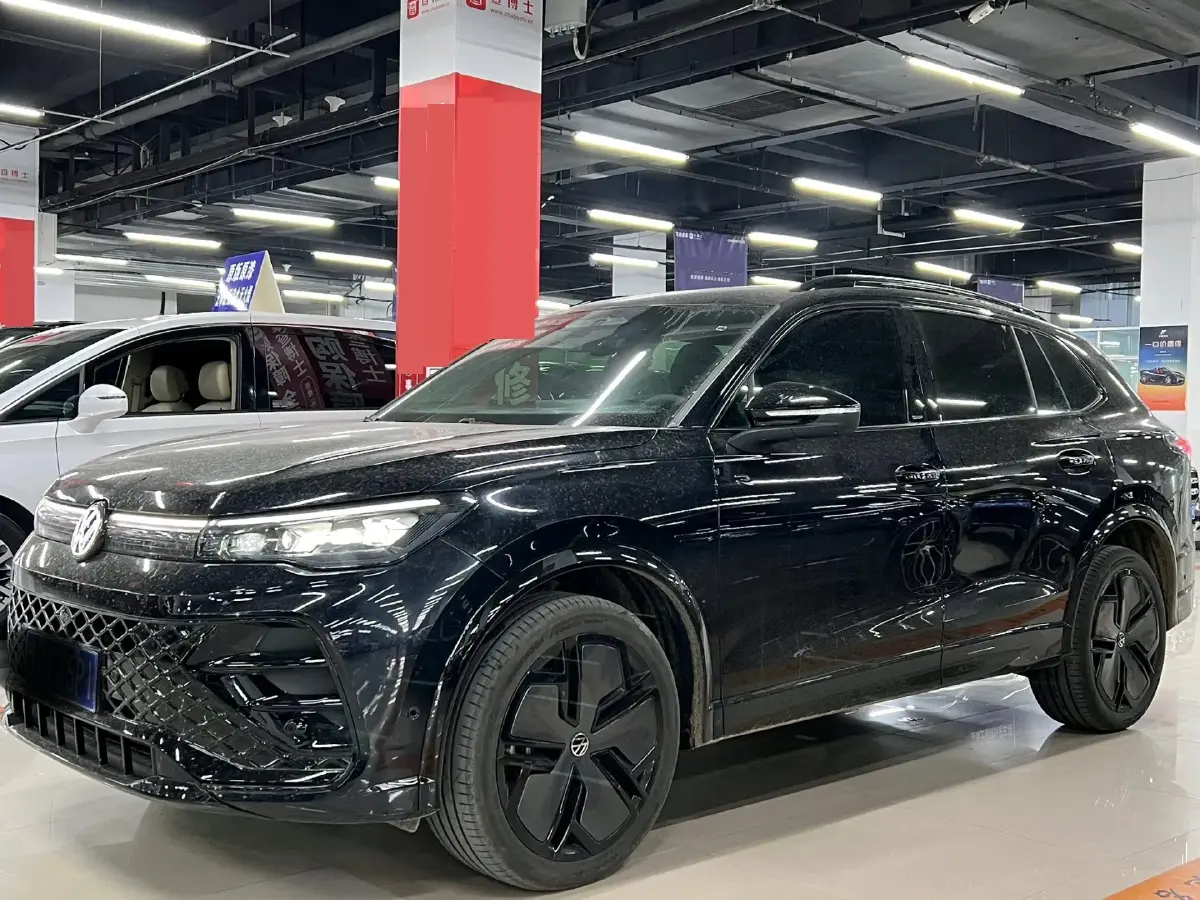 2024 Volkswagen Tiguan L 2.0T 220HP L4 7DCT