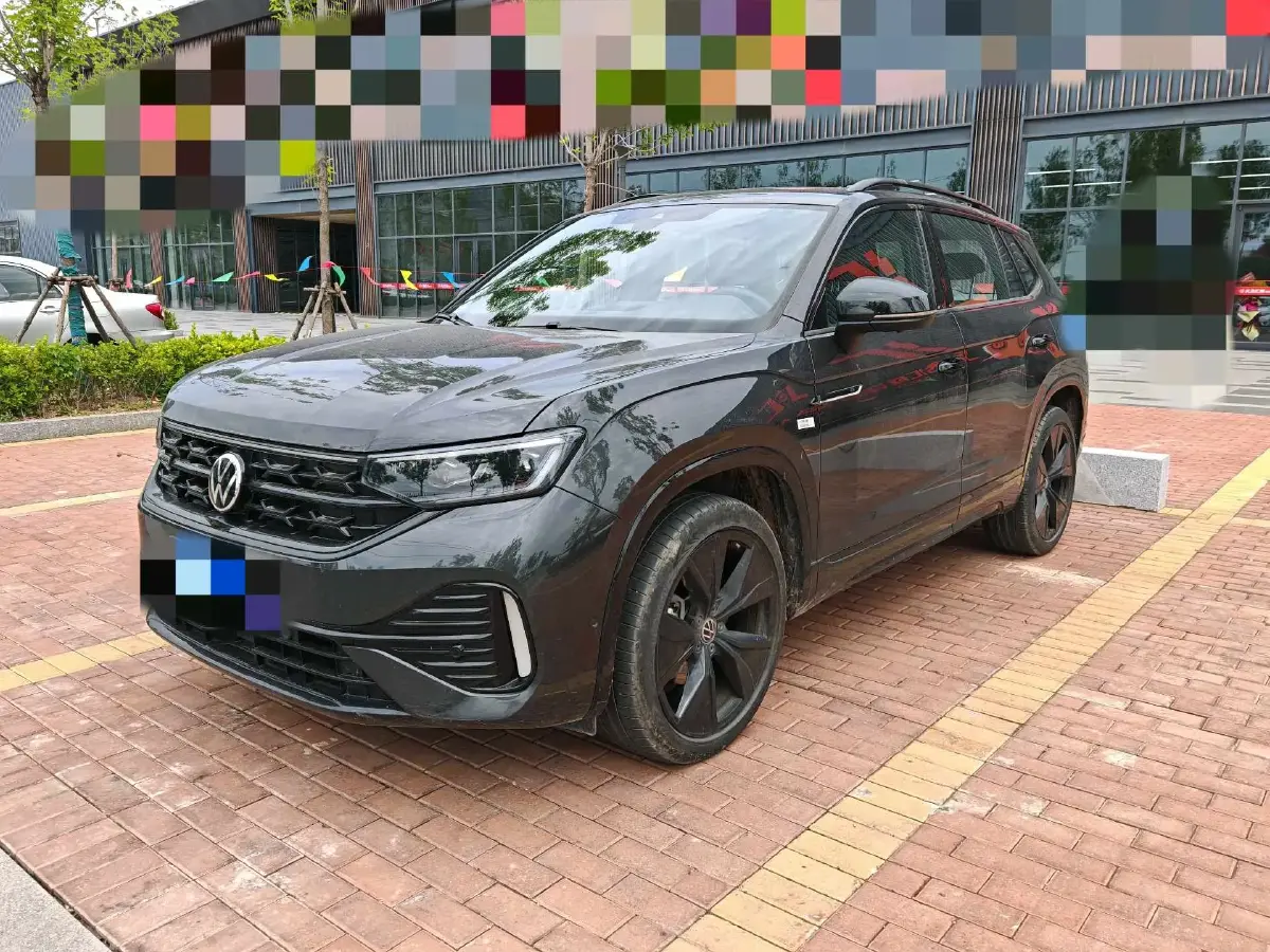 2023 Volkswagen Tayron 2.0T 220HP L4 7DCT