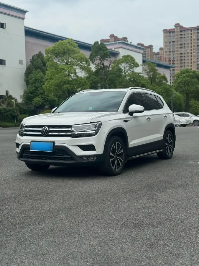 2021 Volkswagen Tharu 1.4T 150HP L4 7DCT