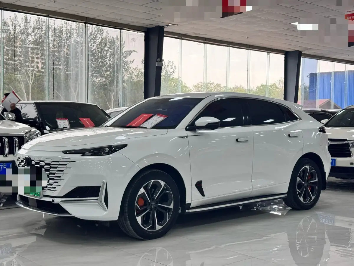 2022 ChangAn UNI-K iDD 1.5T 170HP L4 6TCT PHEV 30.74KWH