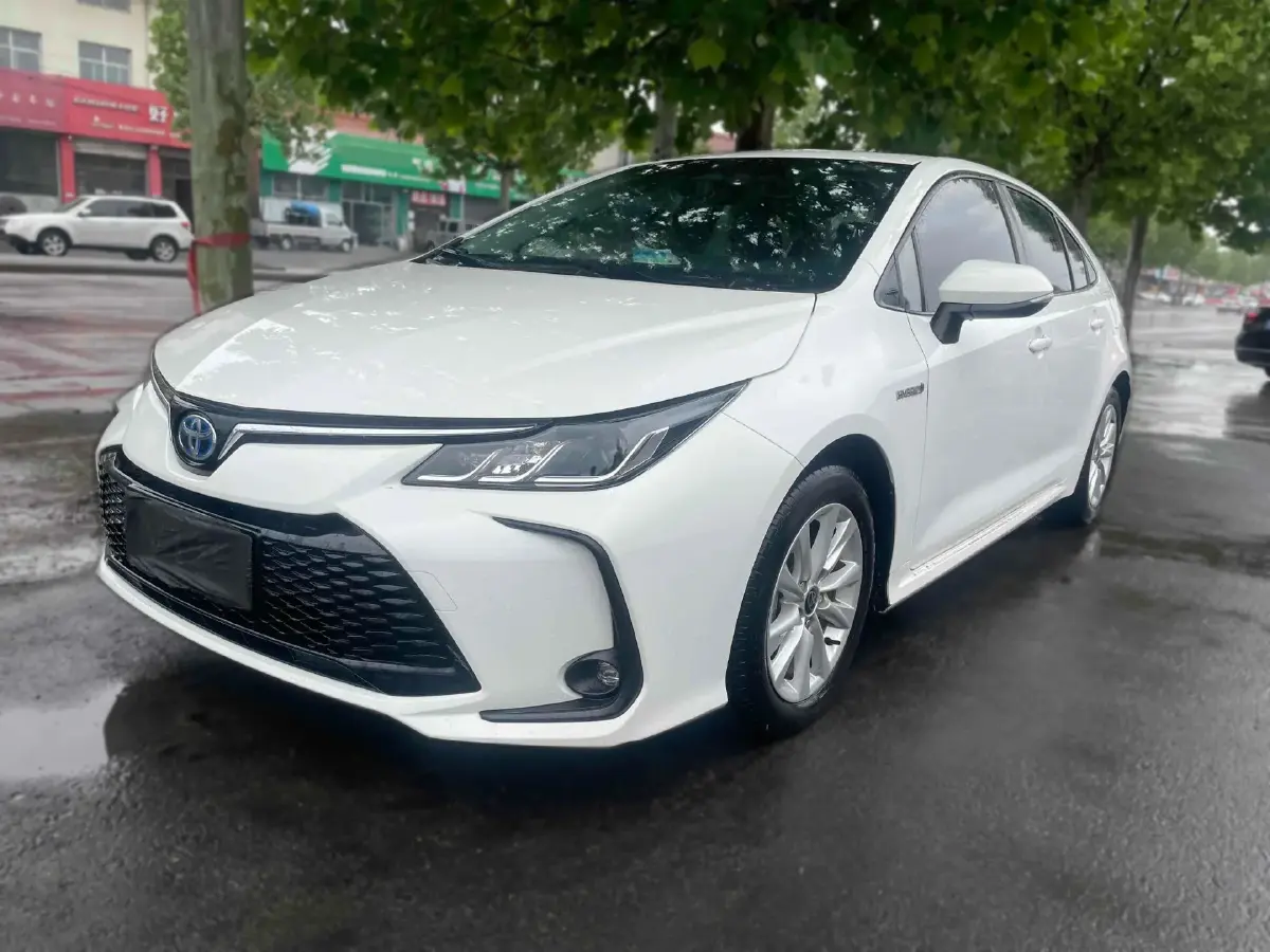 2023 Toyota Corolla 1.8L 98HP L4 E-CVT Hybrid