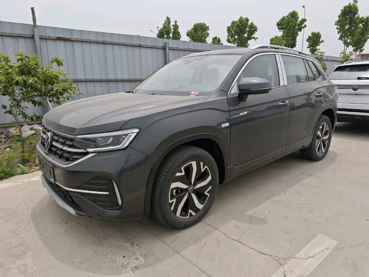 2023 Volkswagen Tayron GTE 1.4T 150HP L4 6DCT PHEV 13KWH