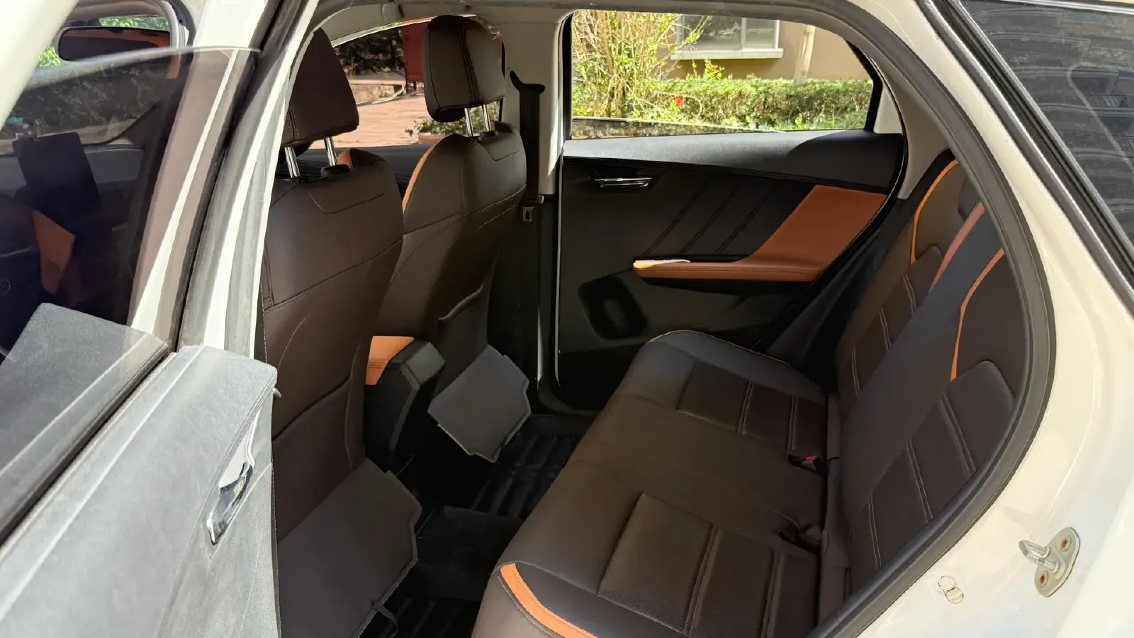 2022 BYD Song Pro 1.5L 110HP L4 E-CVT PHEV 18.3KWH,autocango,china used car exporter,china ev exporter,chinese used car exporter,chinese used ev exporter