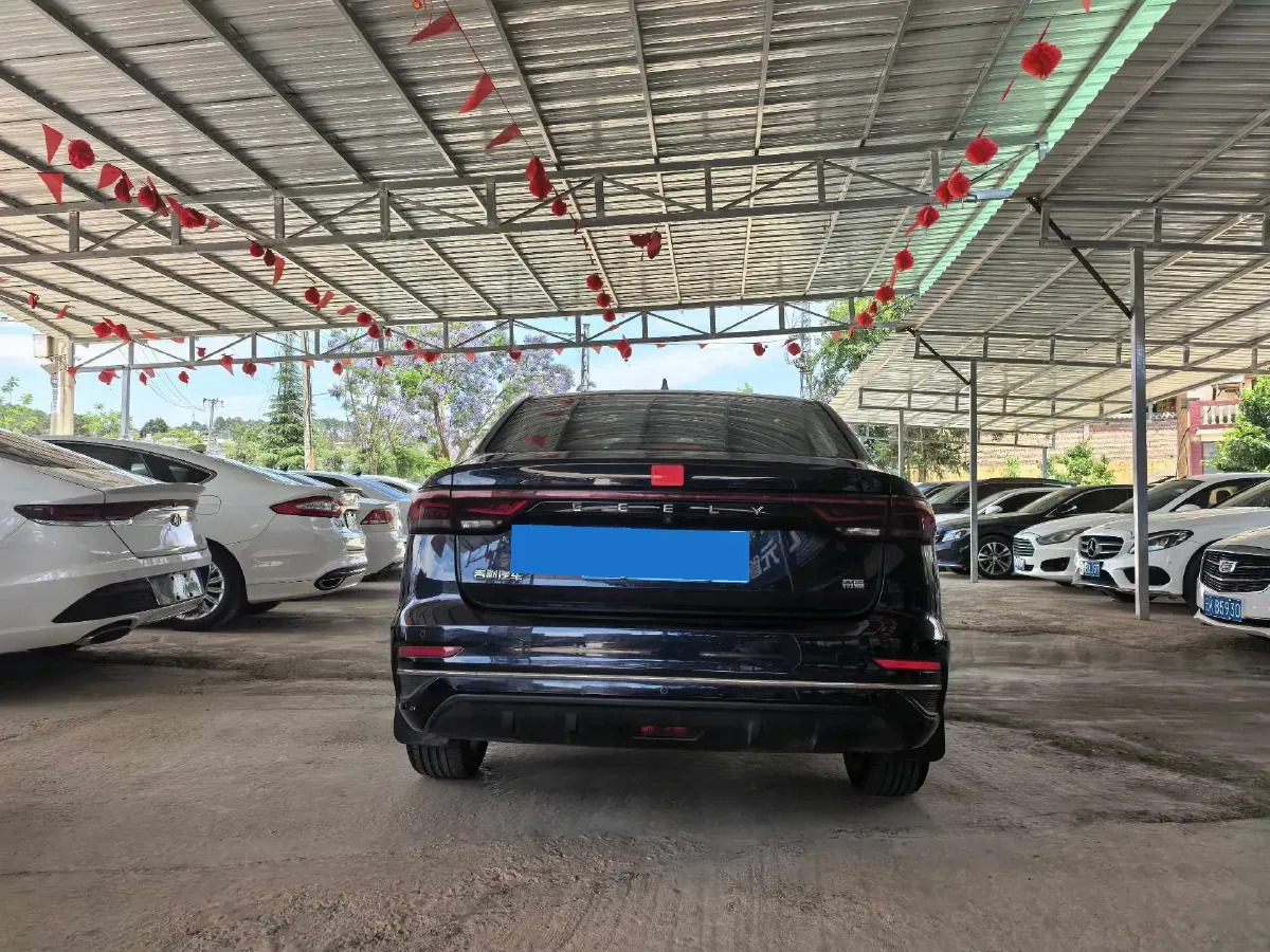 2022 Geely Emgrand L 1.4T 141HP L4 CVT,autocango,china used car exporter,china ev exporter,chinese used car exporter,chinese used ev exporter