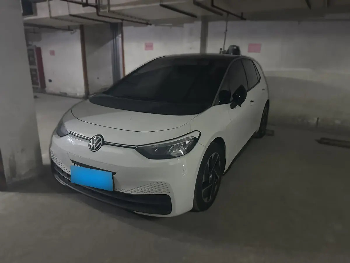 2024 Volkswagen ID.3 BEV 52.8KWH