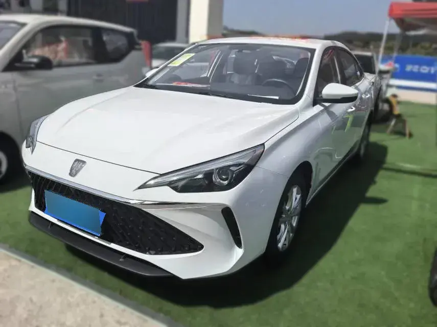 2025 MG 5 1.5L 129HP L4 CVT