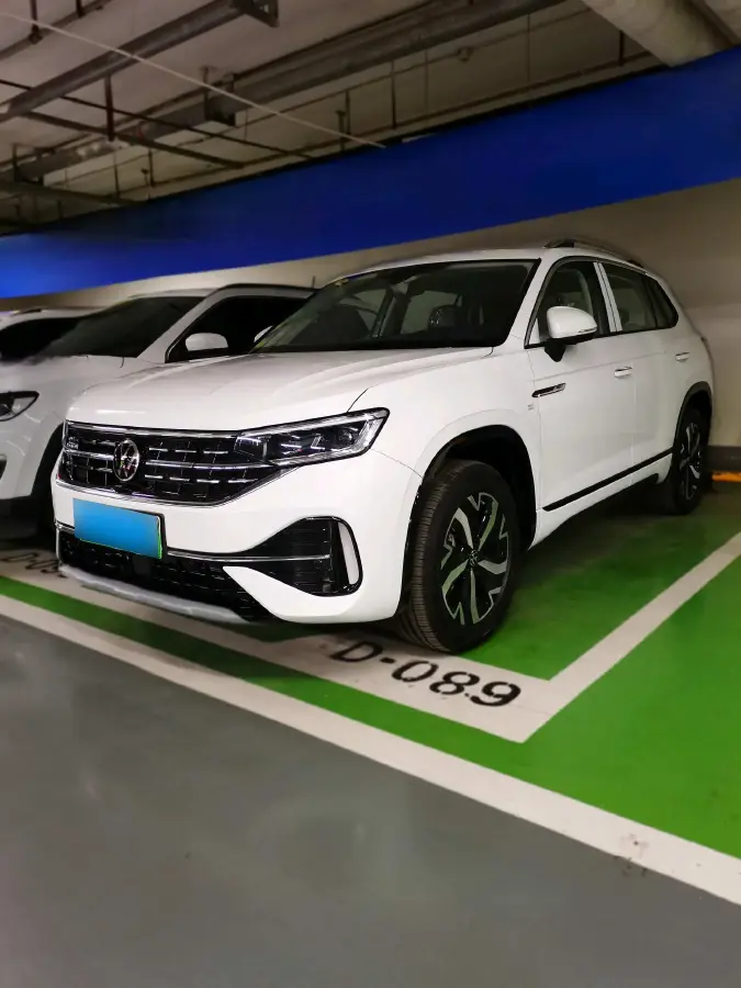 2023 Volkswagen Tayron GTE 1.4T 150HP L4 6DCT PHEV 13KWH