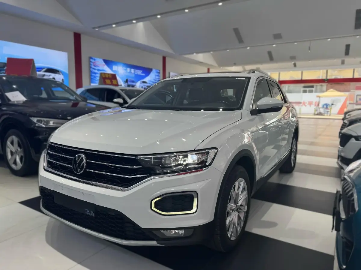 2022 Volkswagen T-Roc 1.4T 150HP L4 7DCT