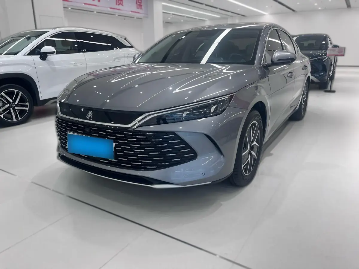 2024 BYD QinL 1.5L 101HP L4 E-CVT PHEV 15.87KWH