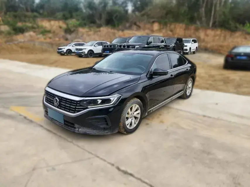 2022 Volkswagen Passat 1.4T 150HP L4 7DCT