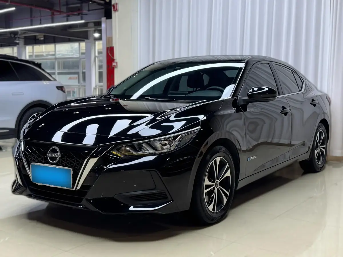 2022 Nissan Sylphy 1.2L 72HP L3 Hybrid