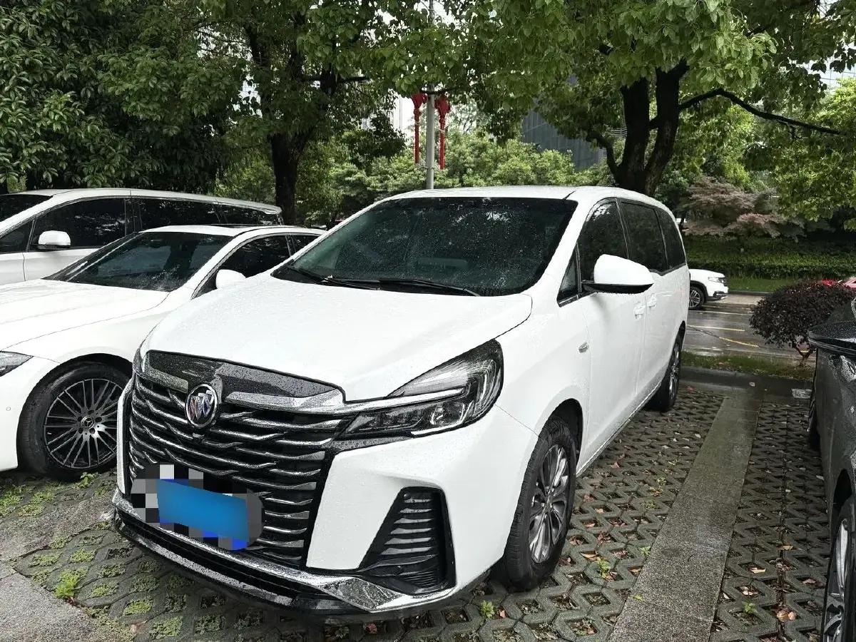 2022 Buick GL8 2.0T 237HP L4 9AT