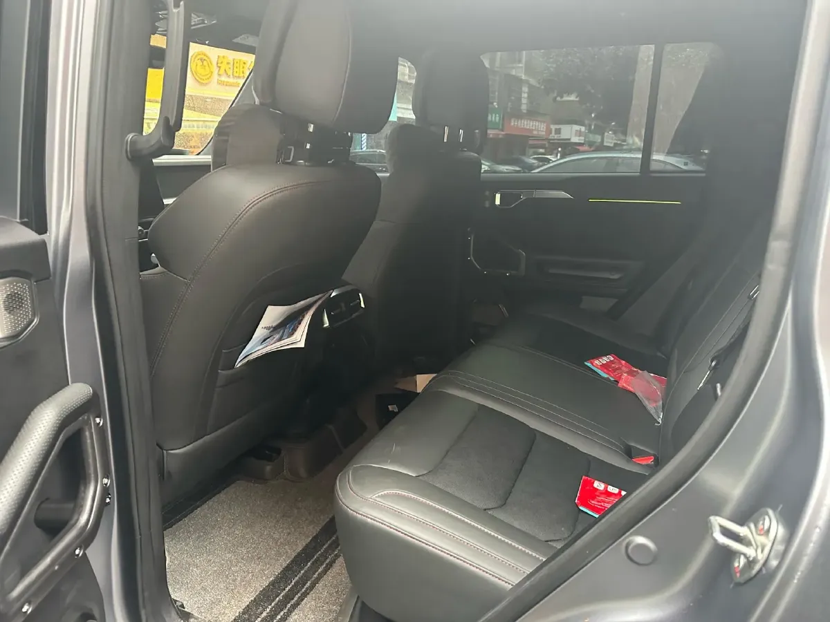 2023 Jetour Traveller 2.0T 254HP L4 8AT,autocango,china used car exporter,china ev exporter,chinese used car exporter,chinese used ev exporter