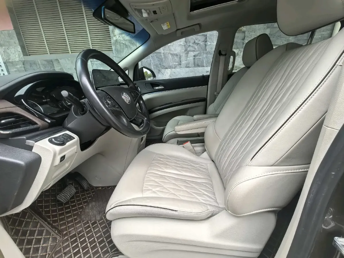 2022 Buick GL8 2.0T 237HP L4 9AT,autocango,china used car exporter,china ev exporter,chinese used car exporter,chinese used ev exporter