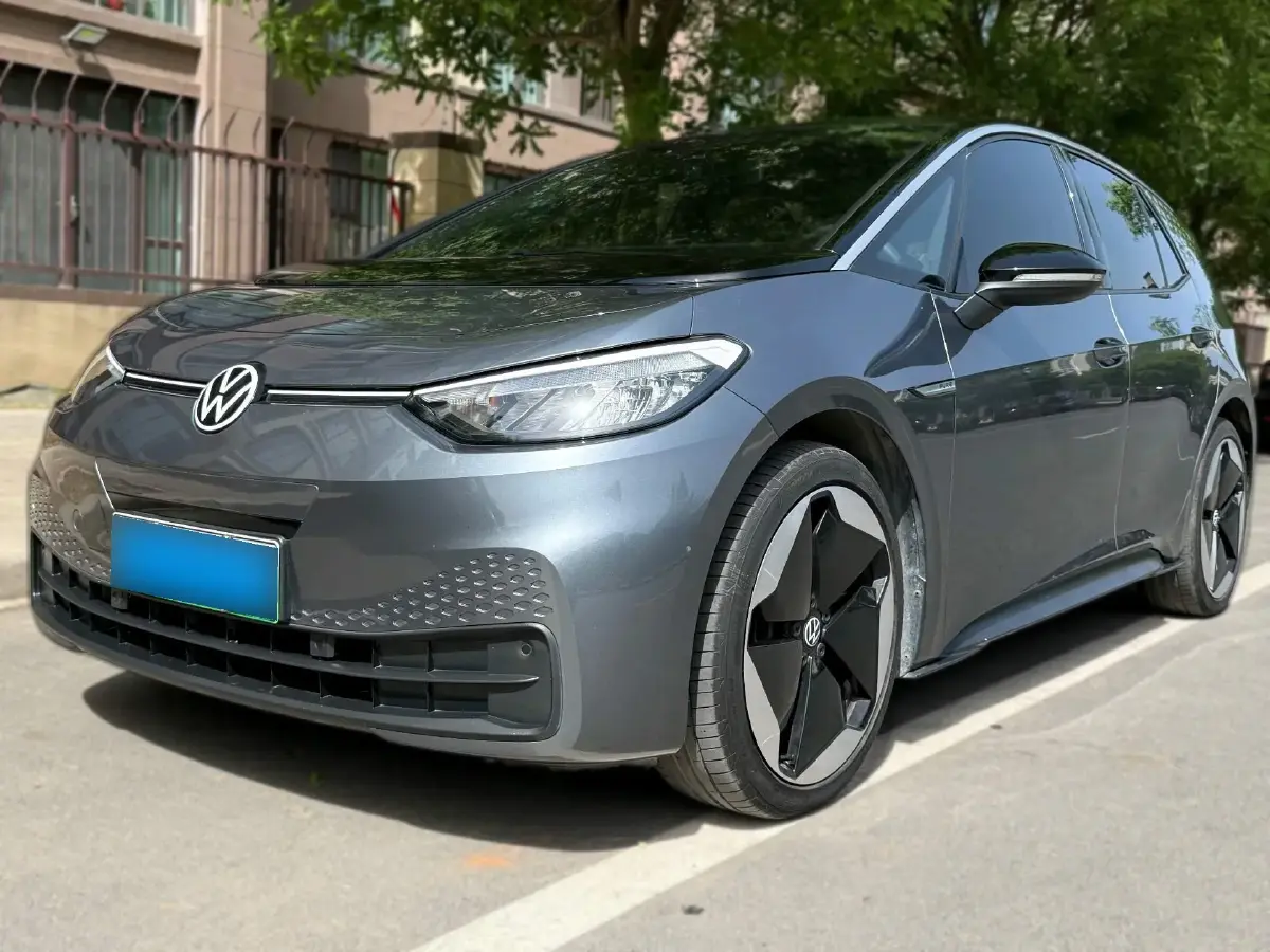2023 Volkswagen ID.3 BEV 52.8KWH