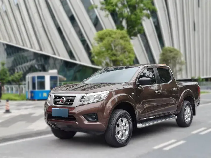 2021 Nissan Navara 2.5L 193HP L4 6MT