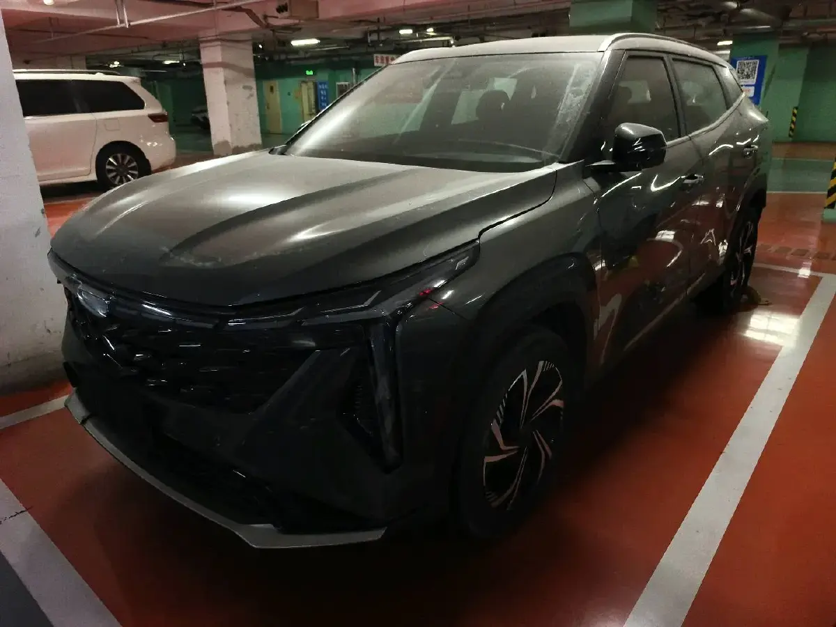 2023 Geely Azkarra 1.5T 181HP L4 7DCT