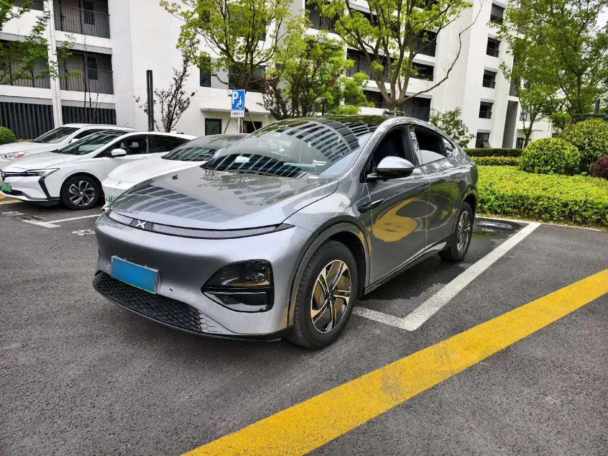 2023 Xpeng G6 BEV 66KWH