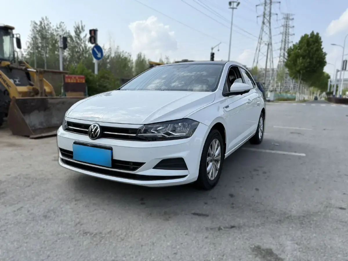 2023 Volkswagen Polo 1.5L 113HP L4 6AT