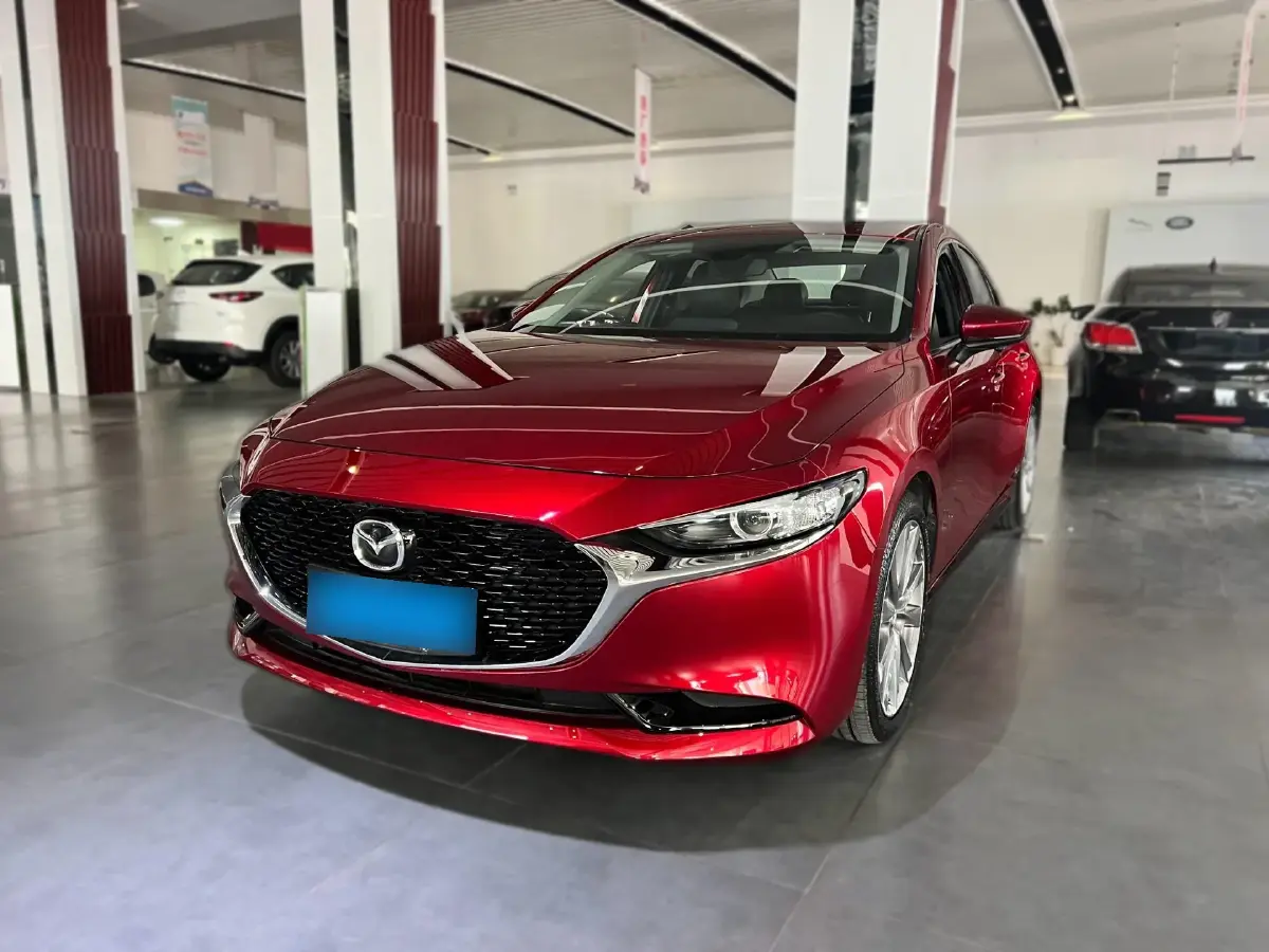 2022 Mazda 3 Axela 2.0L 158HP L4 6AT