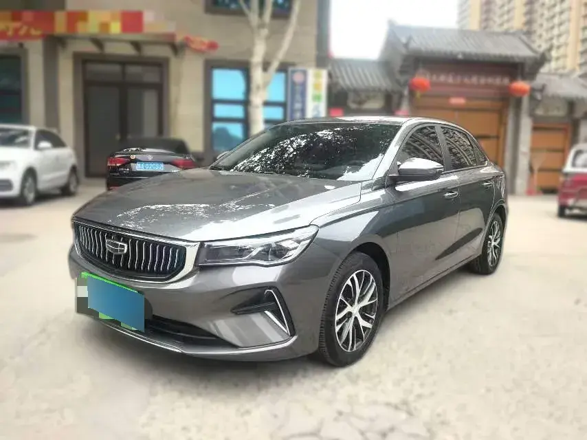 2022 Geely Emgrand 1.5L 114HP L4 CVT