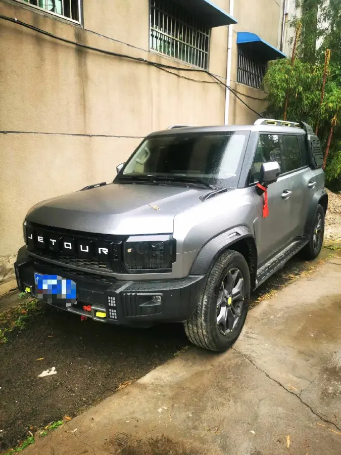 2023 Jetour Traveller 2.0T 254HP L4 7DCT