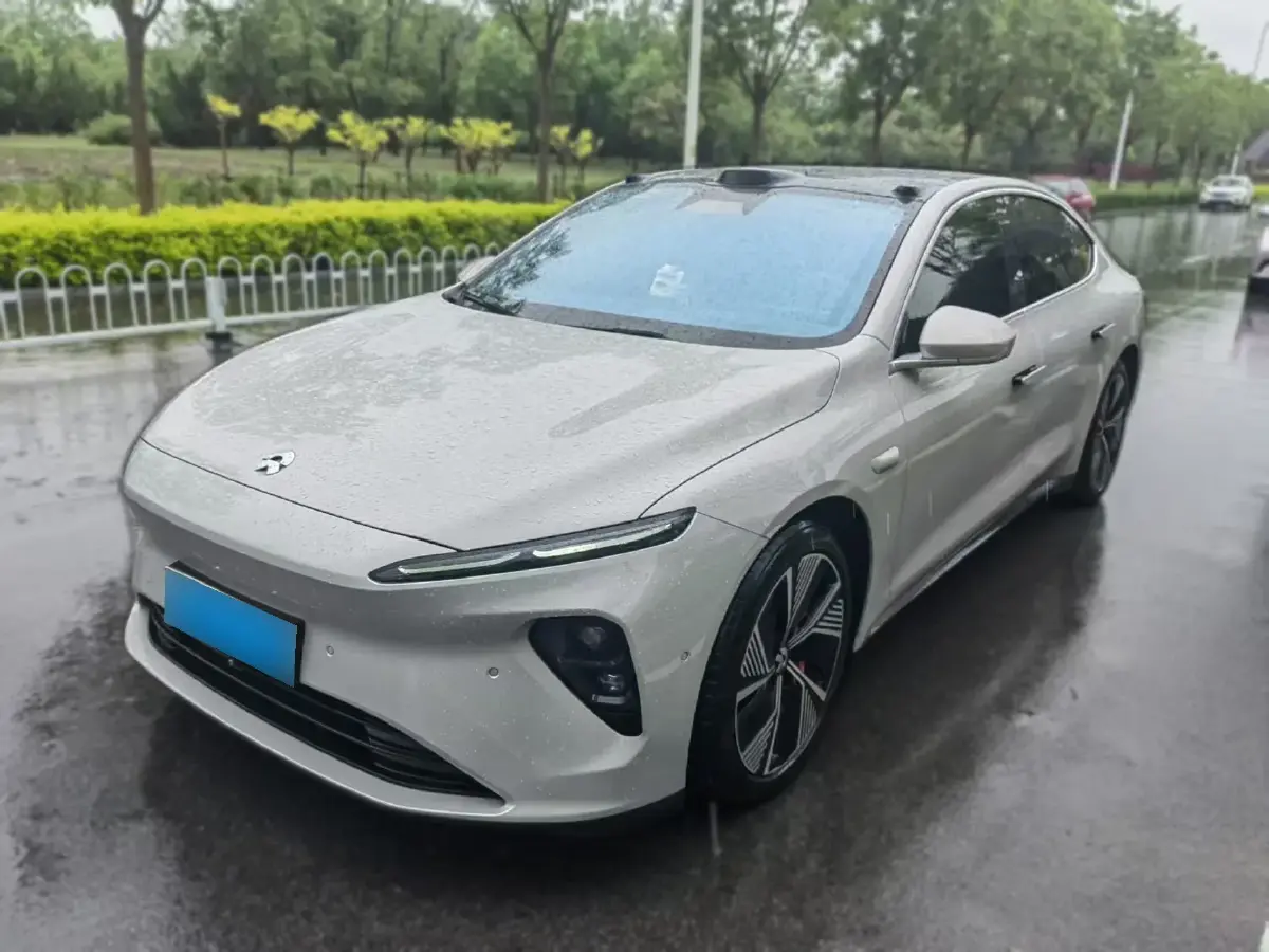 2023 NIO ET7 BEV 75KWH