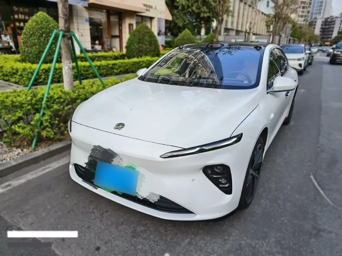 2024 NIO ET7 BEV 75KWH