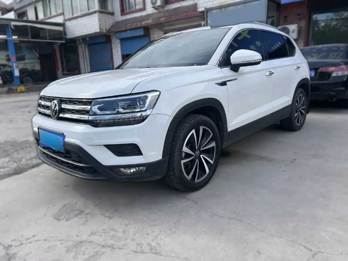 2021 Volkswagen Tharu 1.4T 150HP L4 7DCT