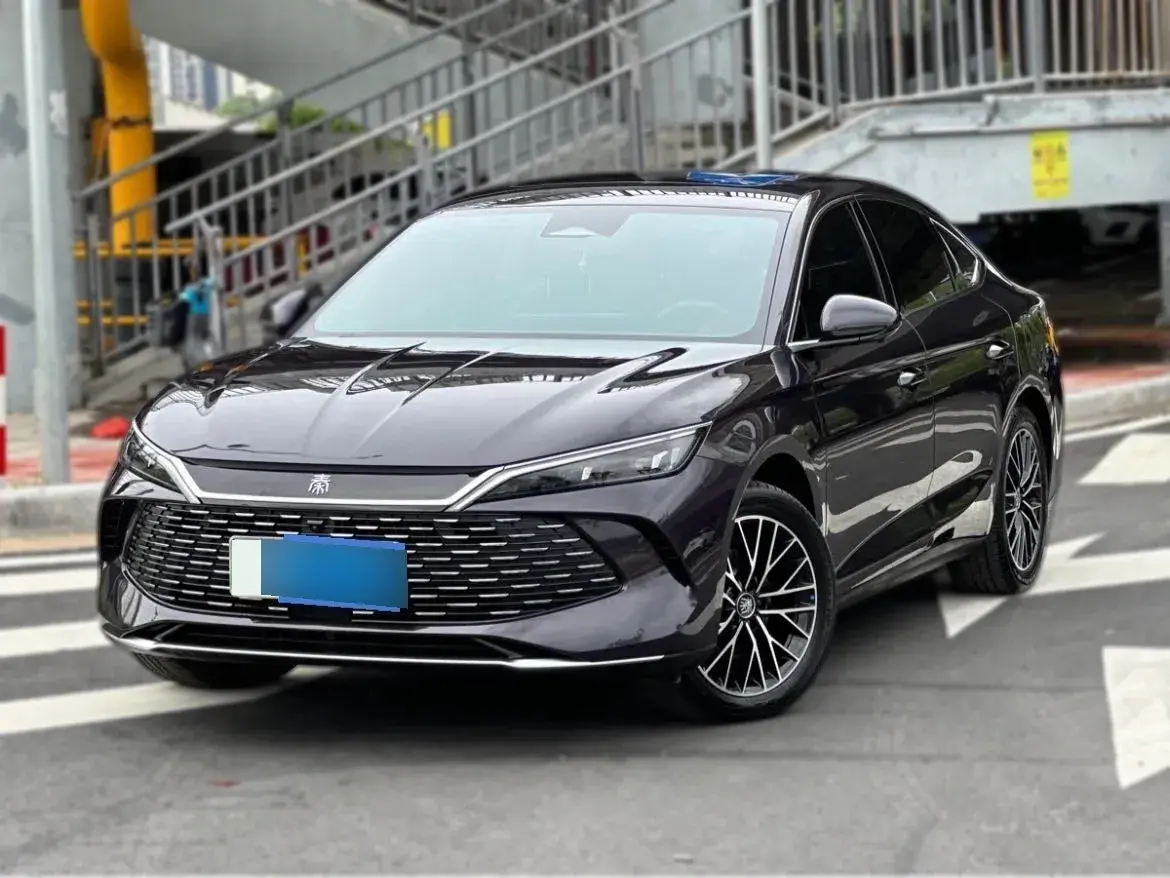 2024 BYD QinL 1.5L 101HP L4 E-CVT PHEV 15.87KWH