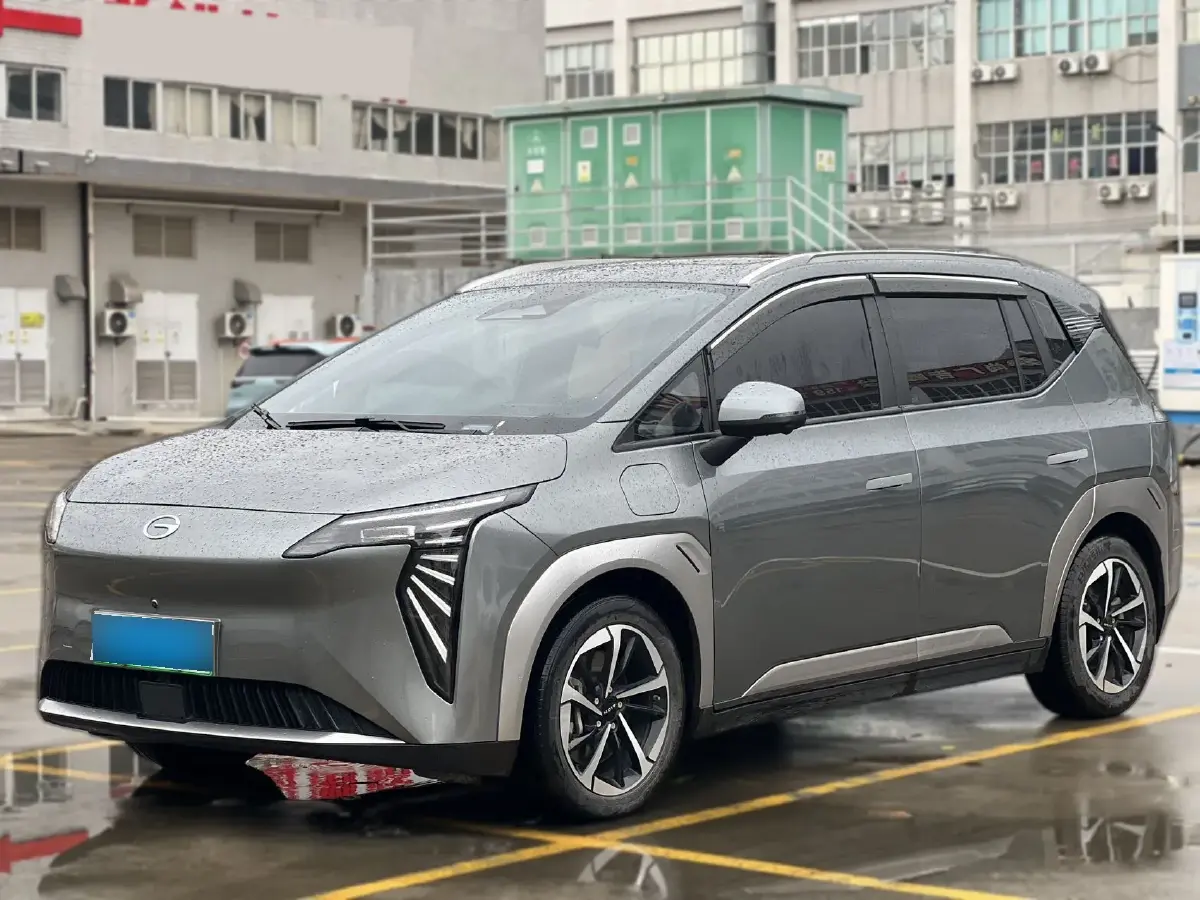 2023 Aion Y BEV 61.7KWH