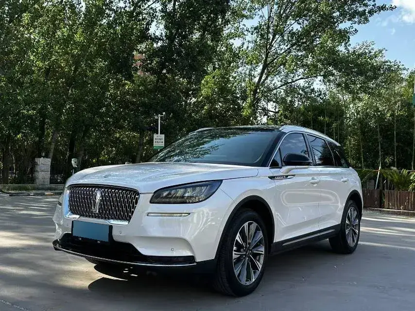 2022 Lincoln Corsair 2.0T 245HP L4 8AT