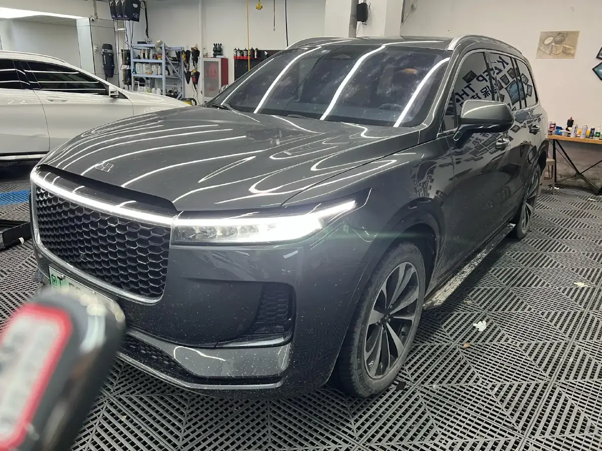 2021 Li ONE Range Extended 131HP REEV 40.5KWH