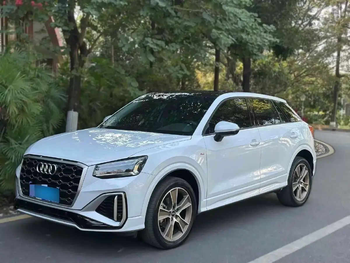 2022 Audi Q2L 1.4T 150HP L4 7DCT