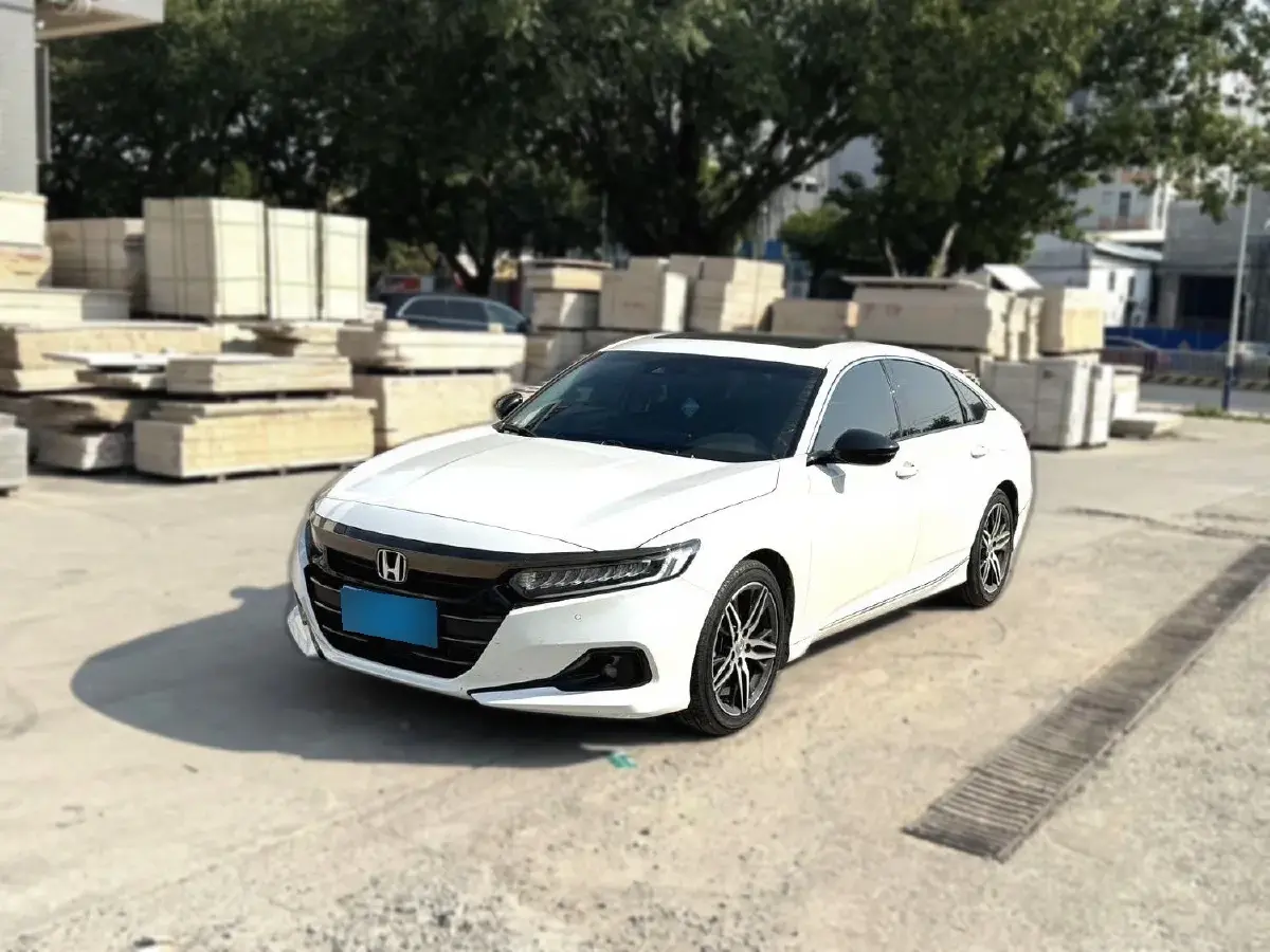 2022 Honda Accord 1.5T 194HP L4 CVT