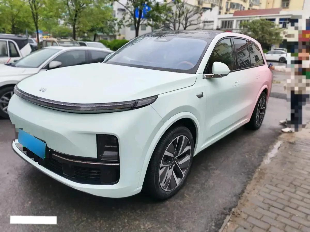 2023 Li L8 Range Extended 154HP REEV 40.9KWH