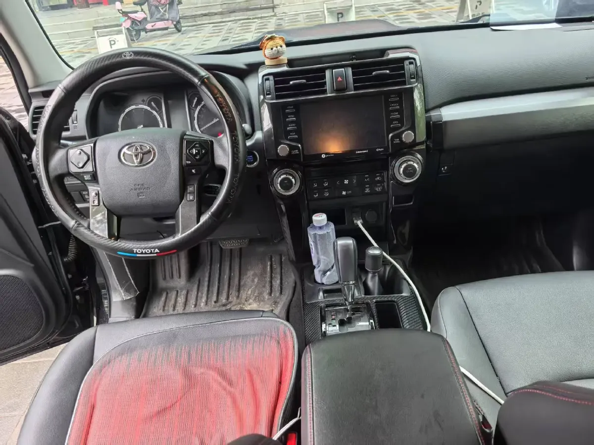 2020 Toyota Yaris 1.6T 261HP L3 6MT,autocango,china used car exporter,china ev exporter,chinese used car exporter,chinese used ev exporter