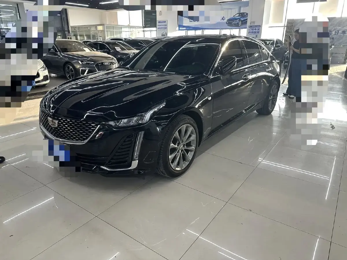 2023 Cadillac CT5 2.0T 237HP L4 10AT