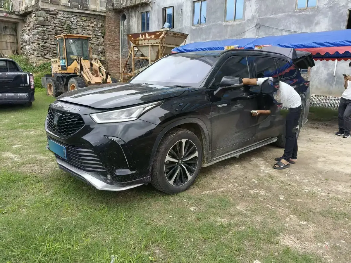 2023 Toyota Crown Kluger 2.5L 189HP L4 E-CVT Hybrid