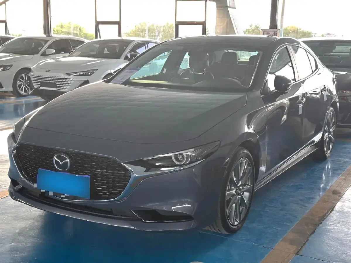 2023 Mazda 3 Axela 2.0L 158HP L4 6AT