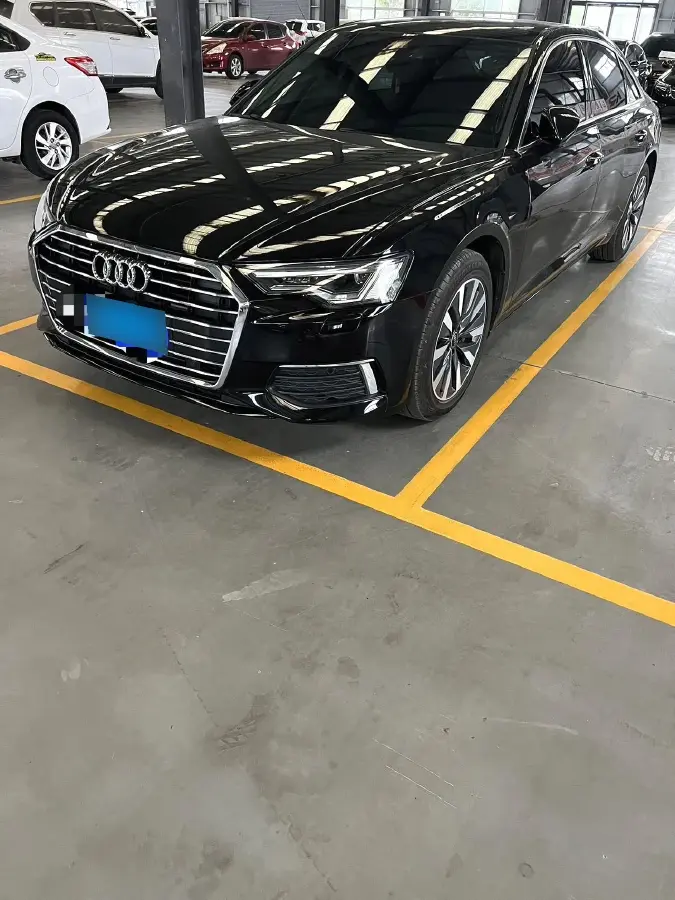 2022 Audi A6L 2.0T 224HP L4 7DCT