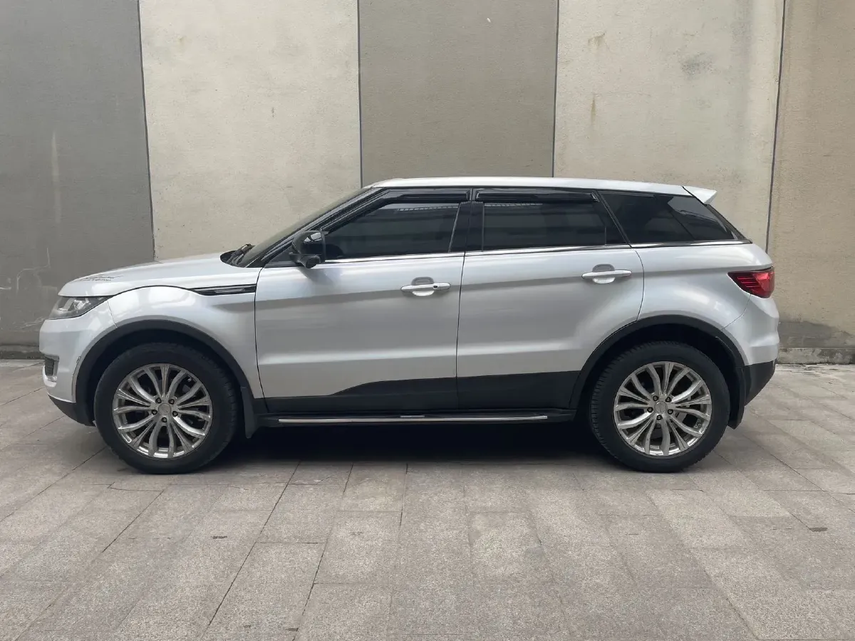 2016 Landwind X7 2.0T 190HP L4 8AT,autocango,china used car exporter,china ev exporter,chinese used car exporter,chinese used ev exporter