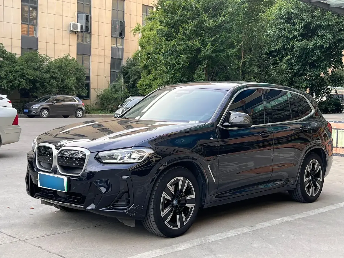 2022 BMW iX3 BEV 80KWH