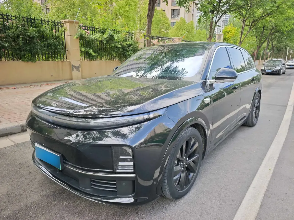 2023 Li L7 Range Extended 154HP REEV 40.9KWH