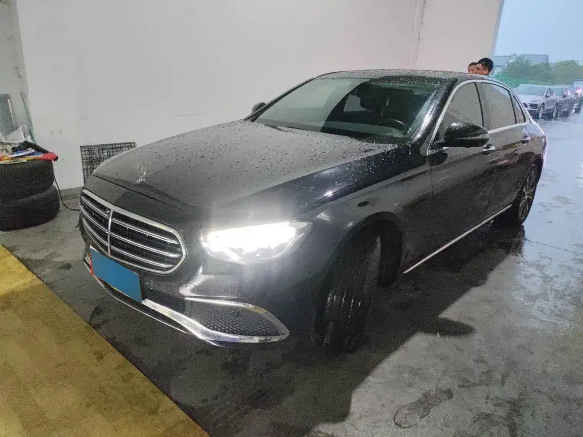 2022 Mercedes-Benz E Class 2.0T 211HP L4 9AT PHEV 25.4KWH