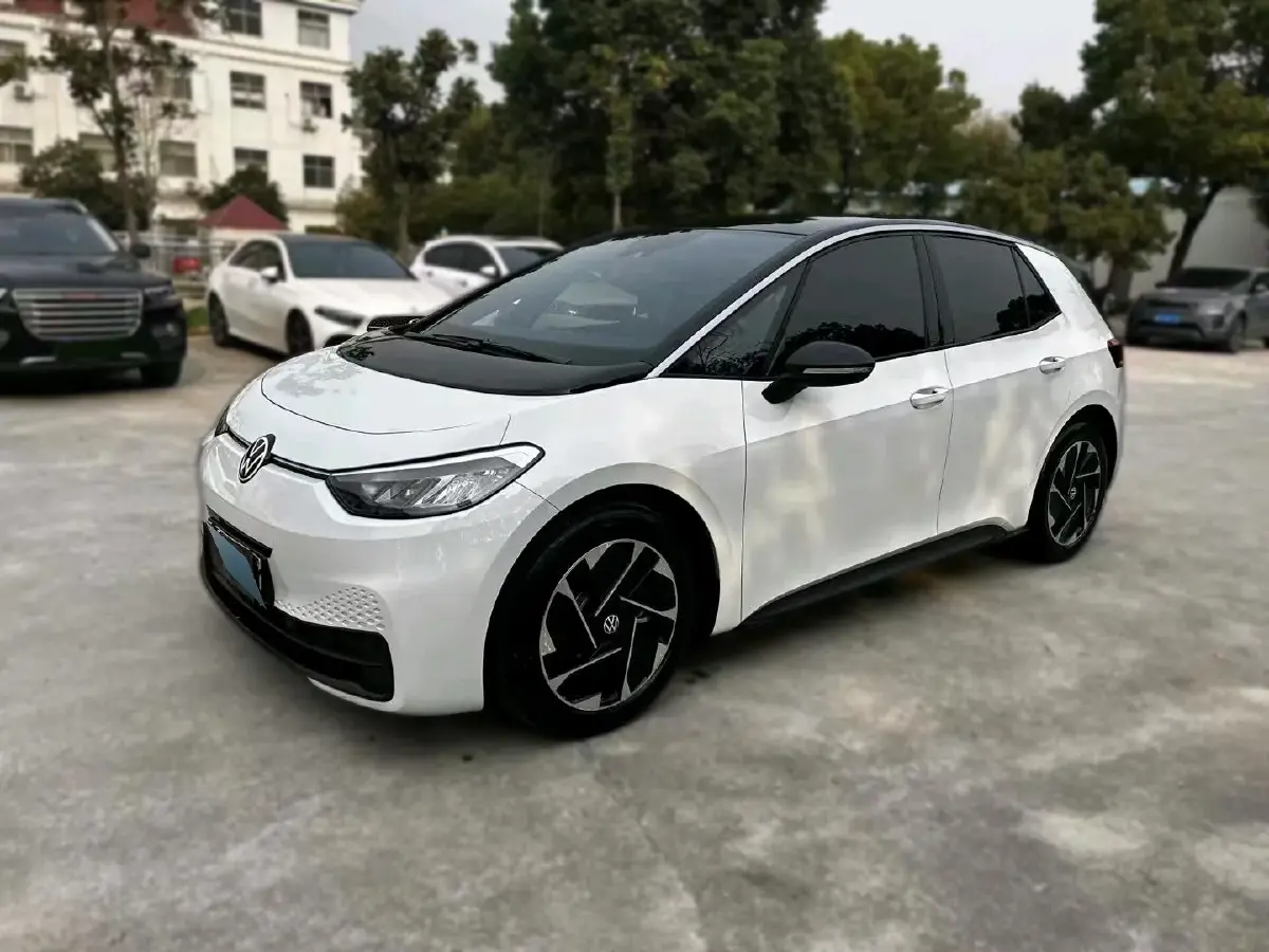 2024 Volkswagen ID.3 BEV 52.8KWH