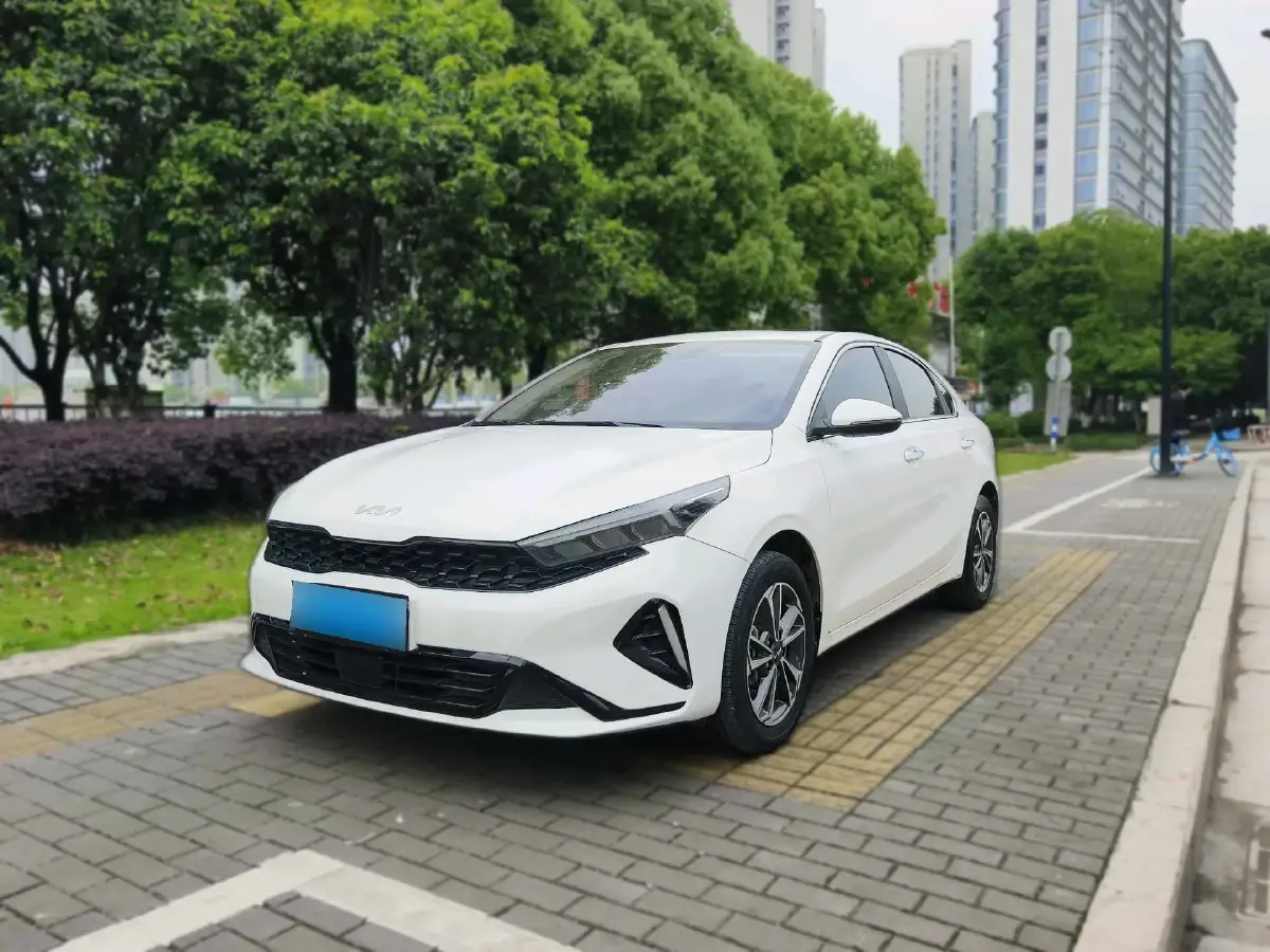 2023 Kia K3 1.4T 140HP L4 7DCT