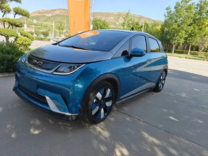 2023 BYD Dolphin BEV 44.928KWH