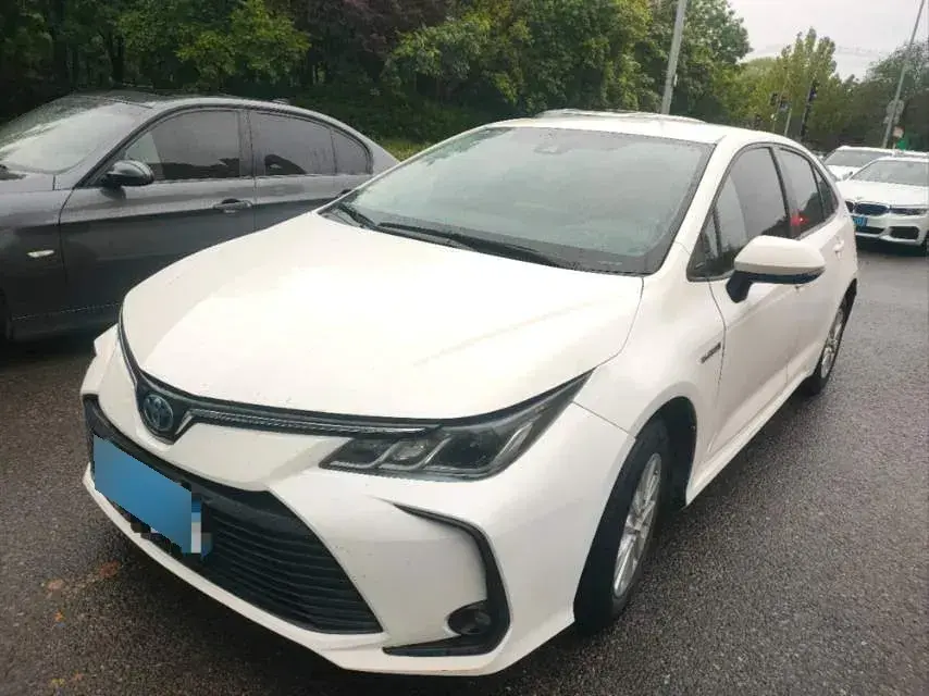 2022 Toyota Corolla 1.8L 98HP L4 E-CVT Hybrid